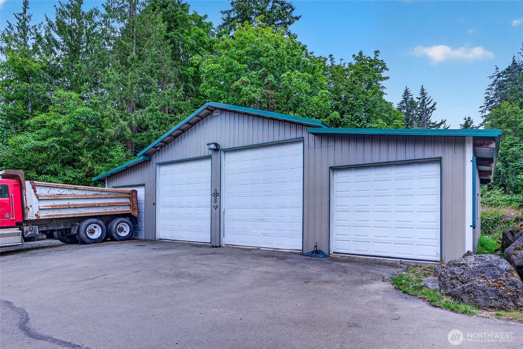 1154 Monroe Road Port Angeles, WA 98362 - Photo 8 of 40
