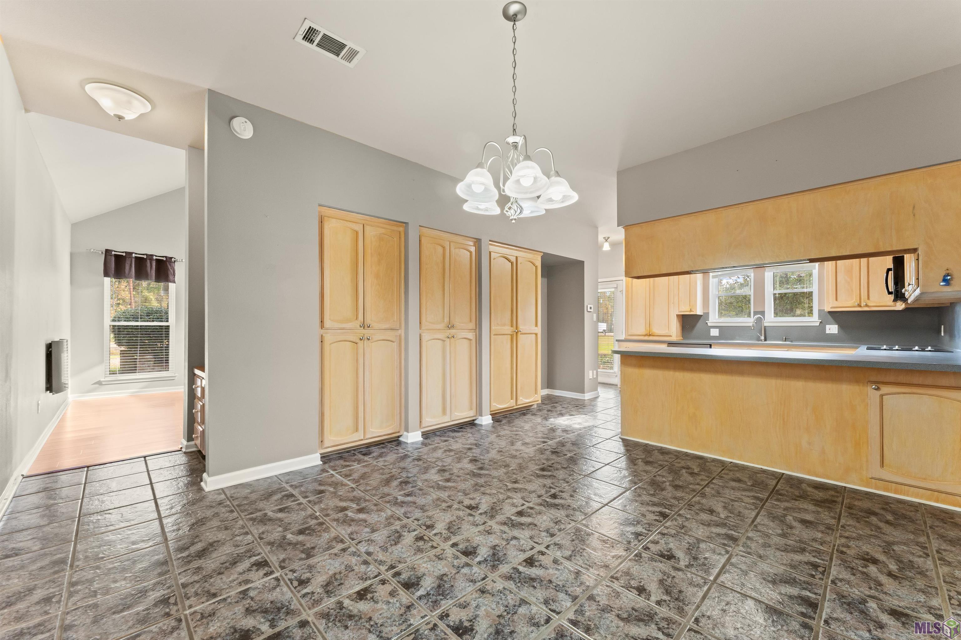 9922 Lockhart Road Denham Springs, LA 70726 - Photo 12 of 30 Gallery Image 12