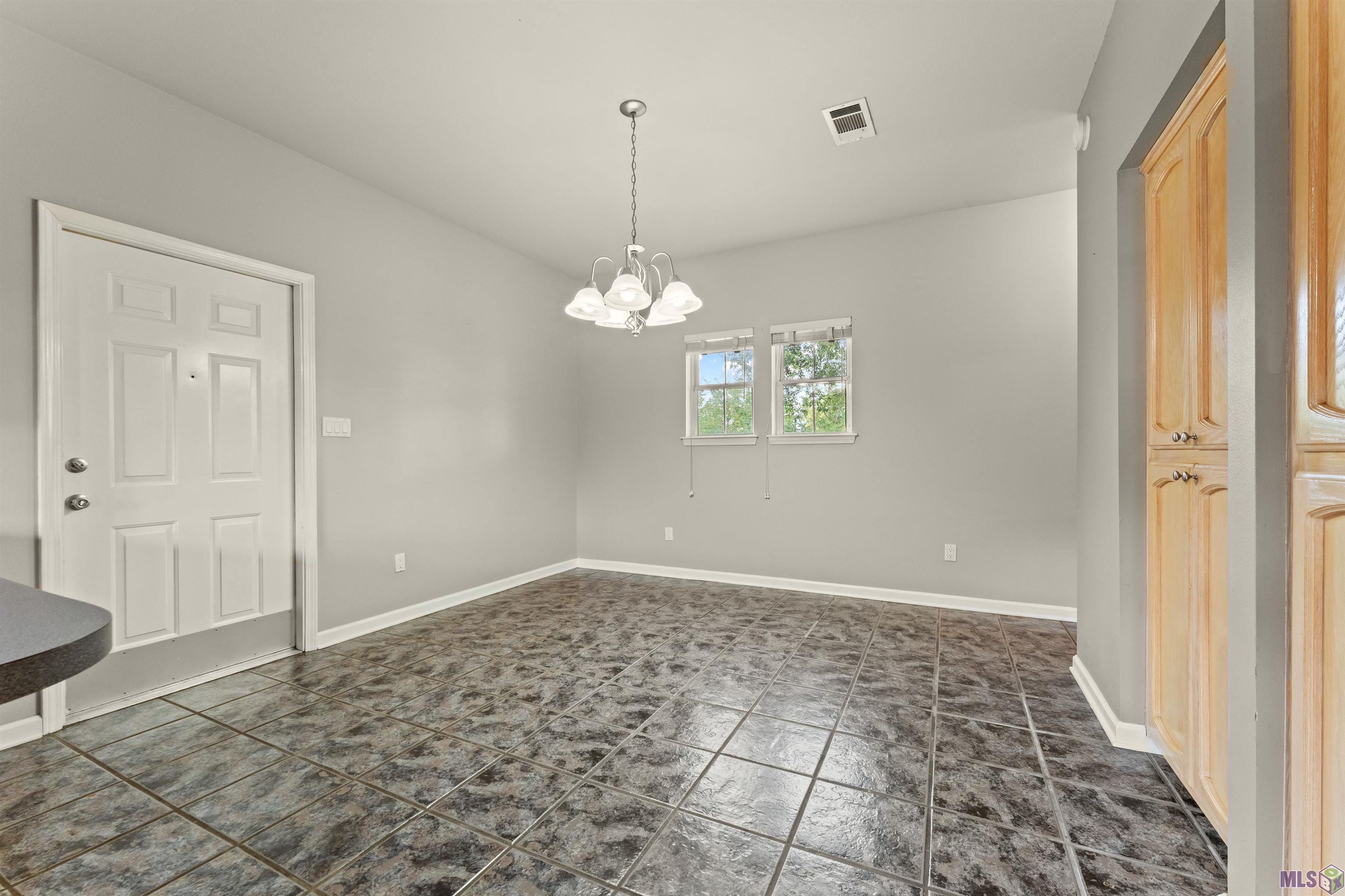 9922 Lockhart Road Denham Springs, LA 70726 - Photo 13 of 30 Gallery Image 13