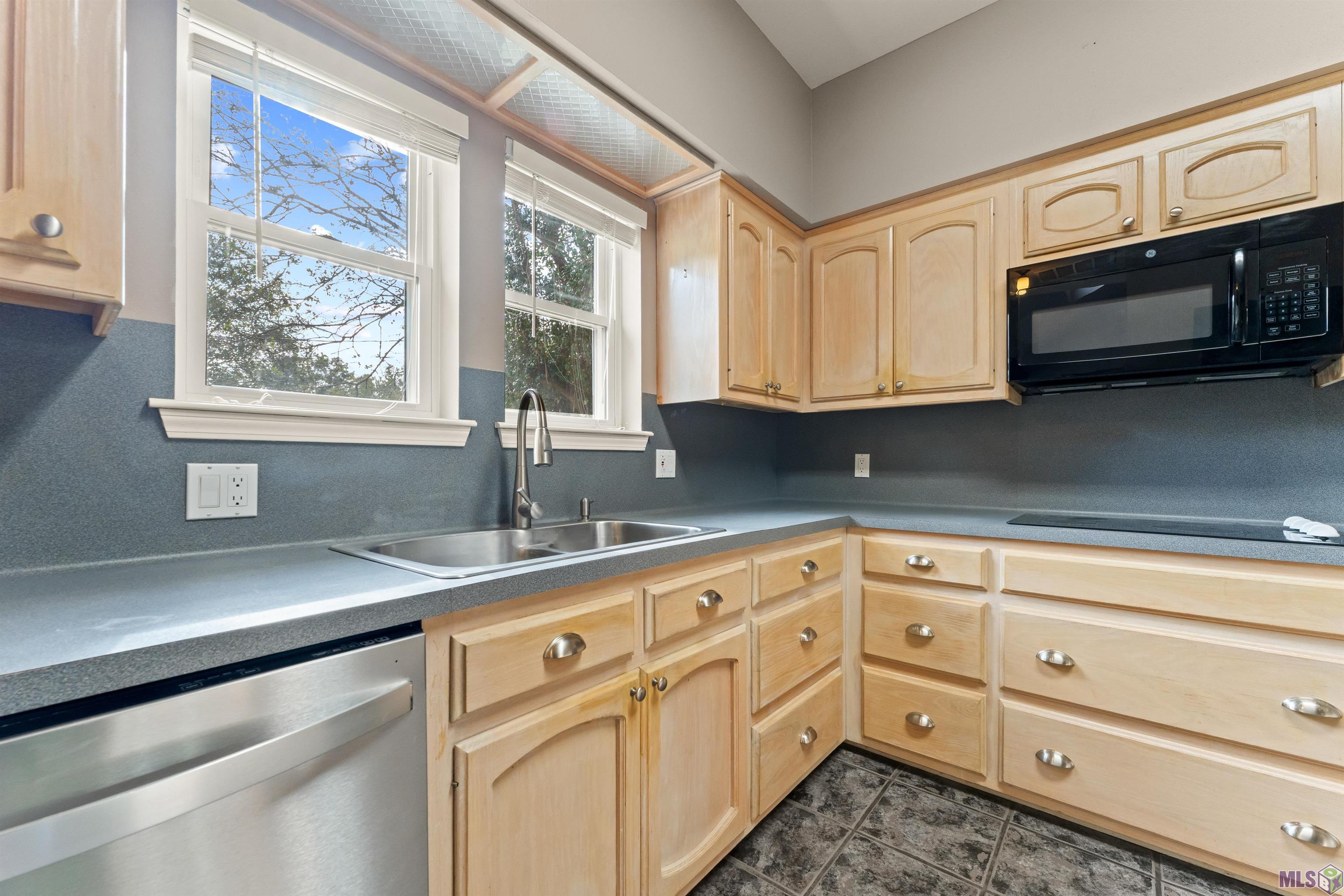 9922 Lockhart Road Denham Springs, LA 70726 - Photo 10 of 30 Gallery Image 10
