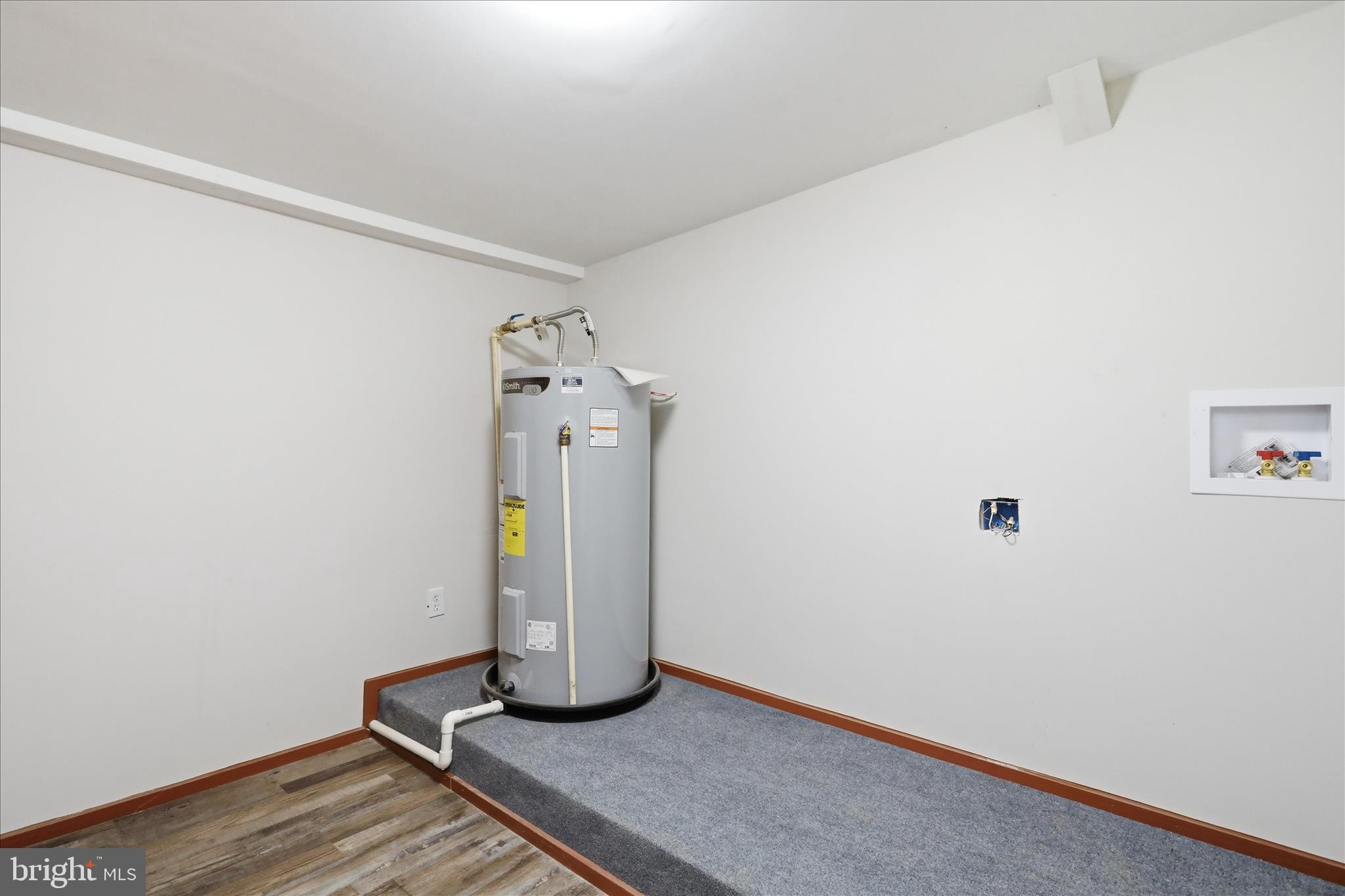 6340 Coffman Farms Road Keedysville, MD 21756 - Photo 20 of 48 Utility Room