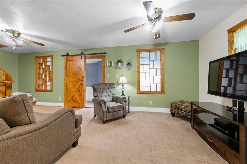3213 Leechburg Road Pittsburgh, PA 15239 - Photo 11 of 40 Gallery Image 11
