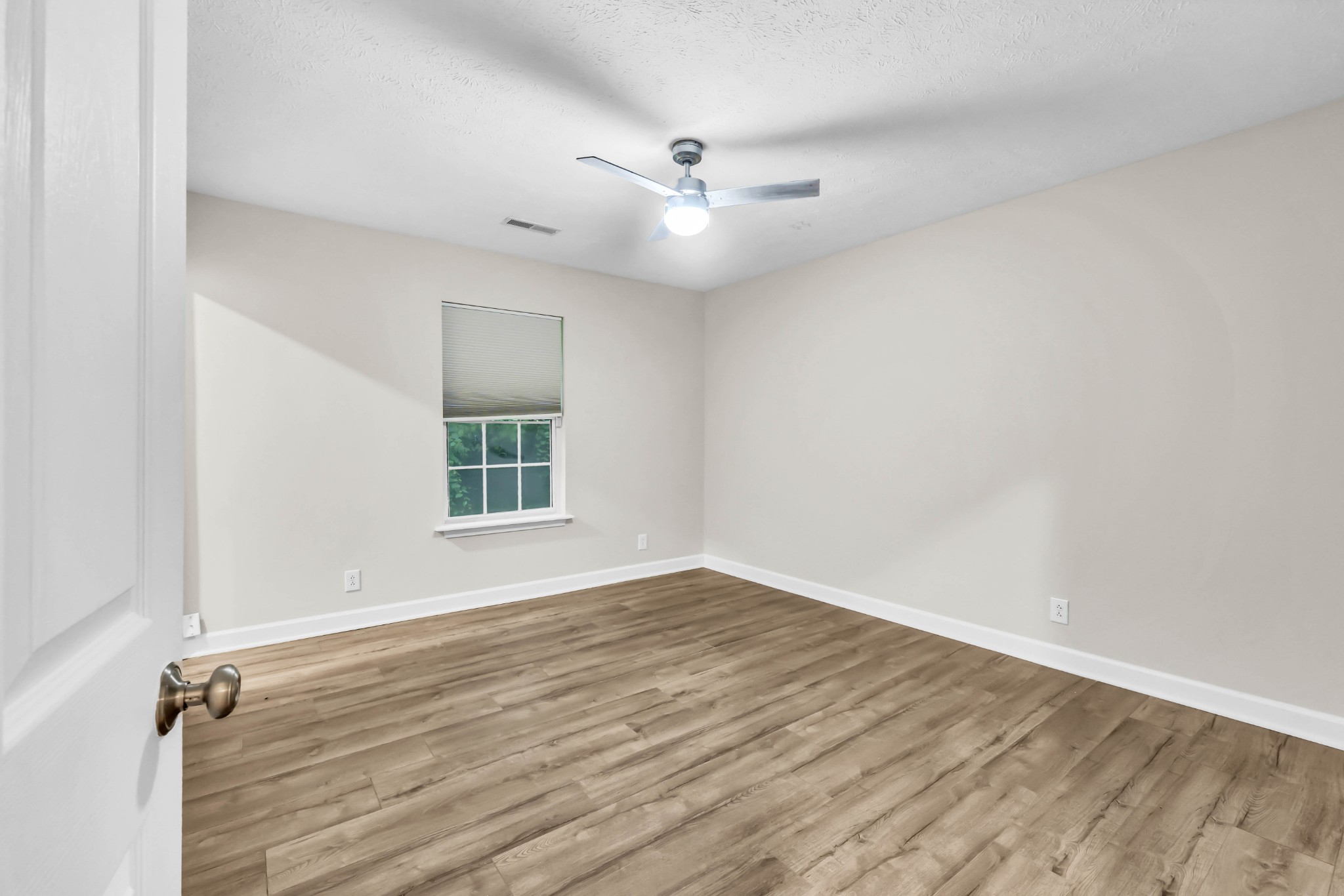 634 State Line Road Oak Grove, KY 42262 - Photo 15 of 19 Gallery Image 15