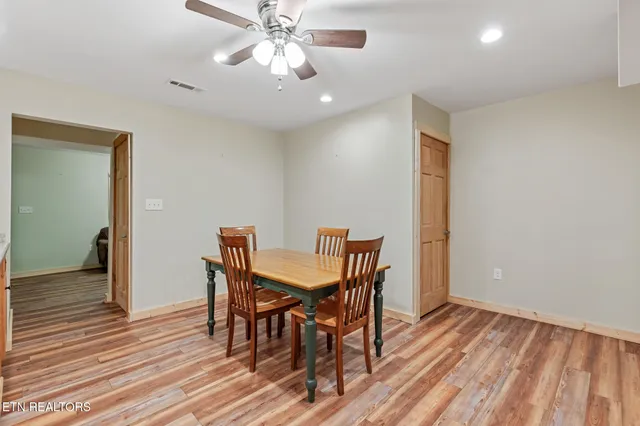 $675,000 | 4527 East Scenic Drive, Gatlinburg, TN 37738