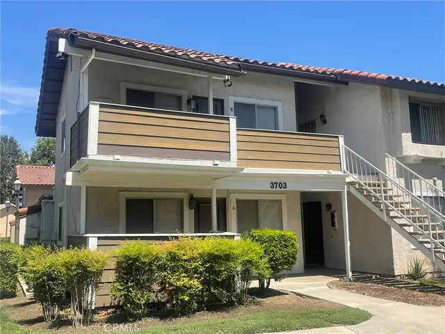 $1,950 | 3703 Country Oaks Loop, Unit B, Ontario, CA 91761