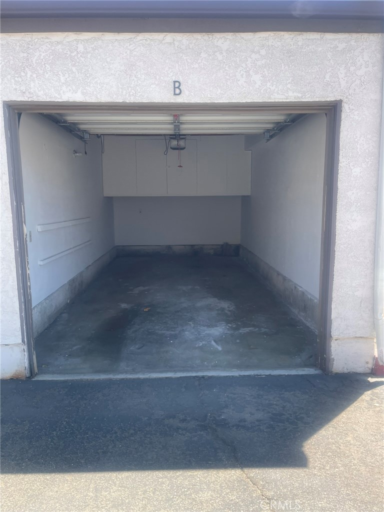 3703 Country Oaks Loop, Unit B Ontario, CA 91761 - Photo 26 of 30 a close view of appliances