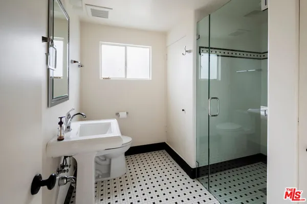 $6,750,000 | 467 West VÃa Lola, Palm Springs, CA 92262