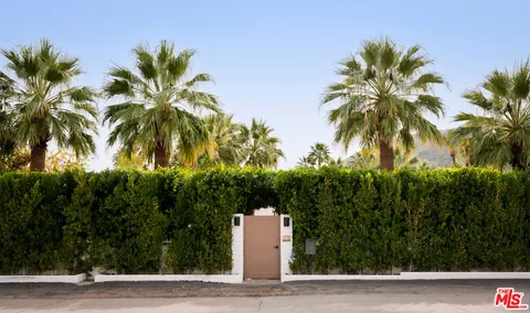 $6,750,000 | 467 West Vía Lola, Palm Springs, CA 92262