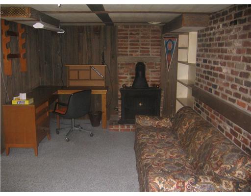105 McCutcheon Road Coraopolis, PA 15108 - Photo 6 of 8 Den.