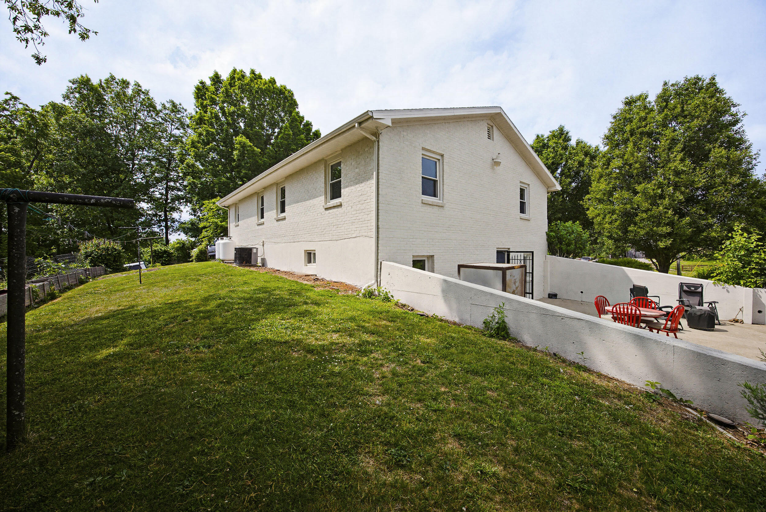 1525 Tennessee Ridge Road Parksville, KY 40464 - Photo 40 of 48 IMG_5042
