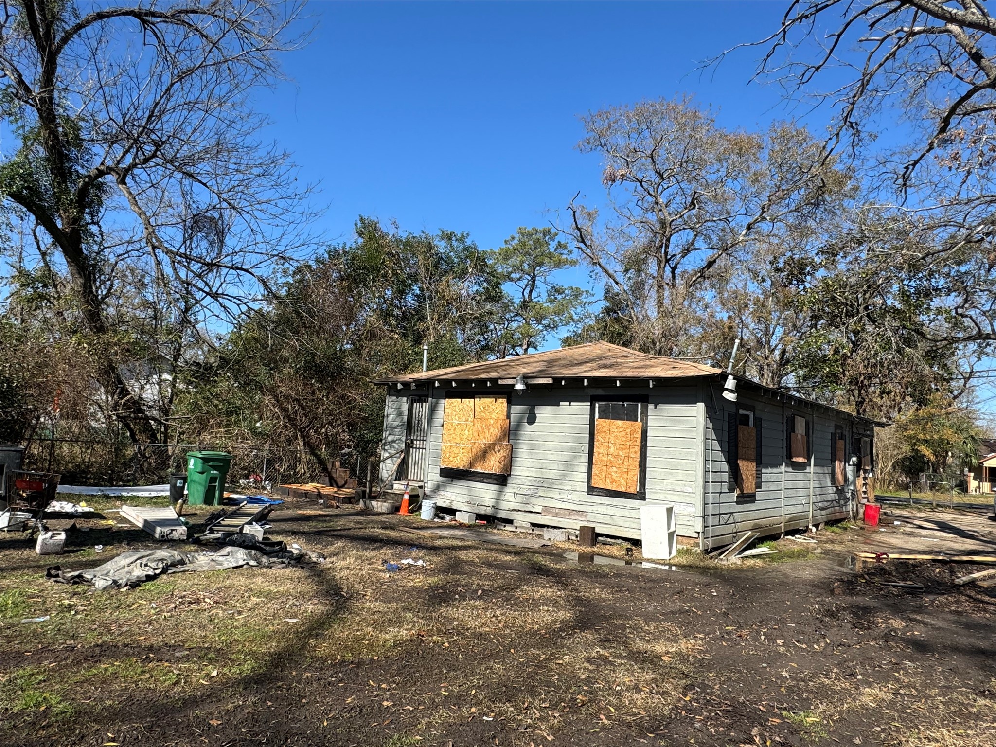 5020 Fitch Street Houston, TX 77016 - Photo 11 of 18 a view of a house with a snow on the road