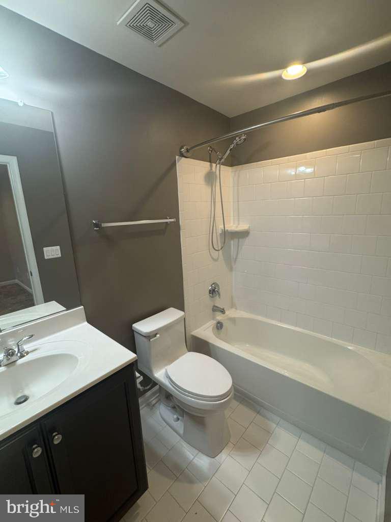 5642 Scott Ridge Place Frederick, MD 21704 - Photo 3 of 18