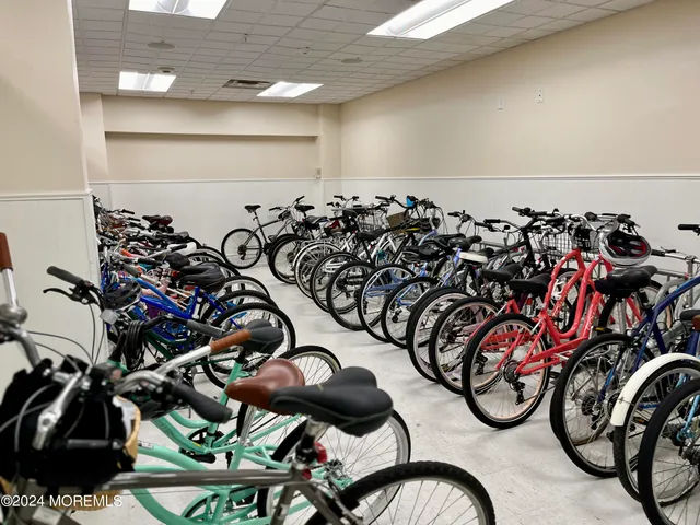 a view of a workspace with furniture