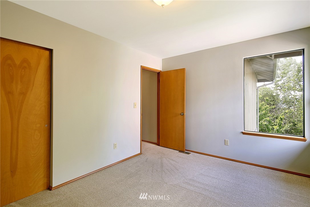 2817 Cedar Avenue South Renton, WA 98055 - Photo 18 of 25 Gallery Image 18