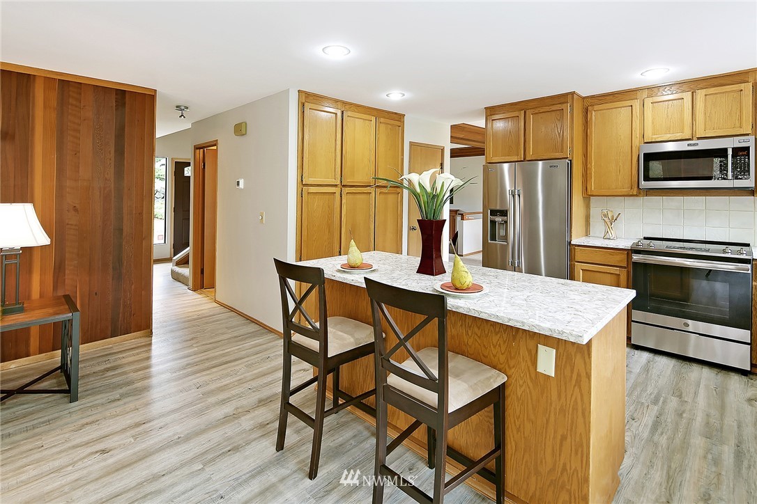 2817 Cedar Avenue South Renton, WA 98055 - Photo 8 of 25 Gallery Image 8