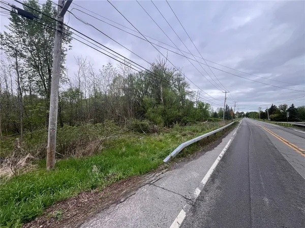 $99,900 | 5670 Thompson Road, Clarence, NY 14032