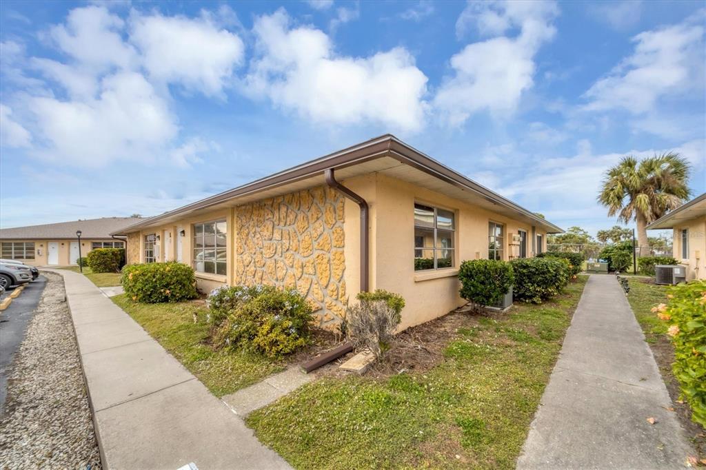 21150 Gertrude Ave Prt Unit L1  