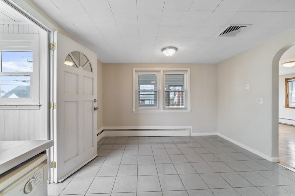 170 Rumney Road Revere, MA 02151 - Photo 8 of 41 Gallery Image 8