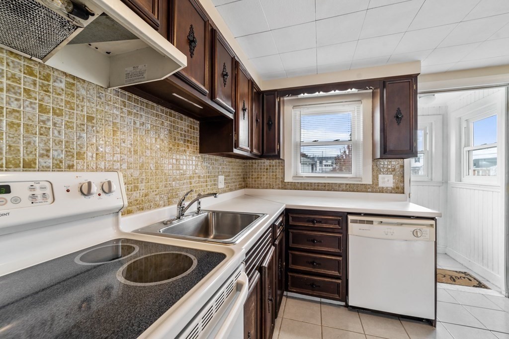 170 Rumney Road Revere, MA 02151 - Photo 9 of 41 Gallery Image 9