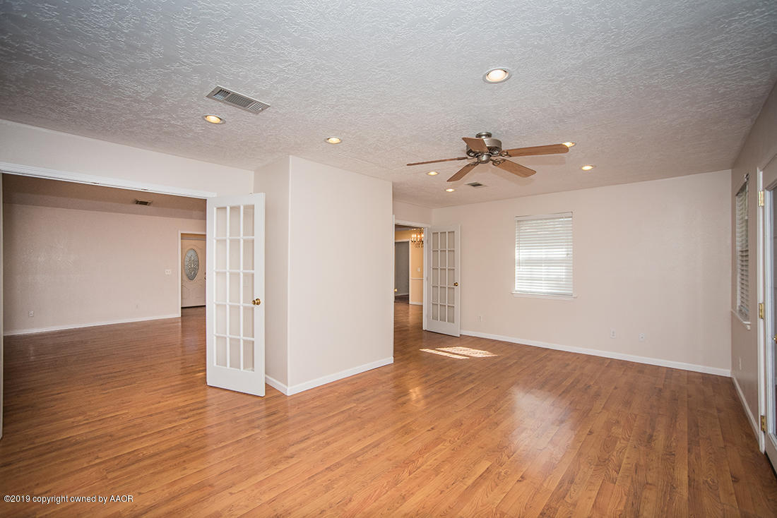 6602 Drexel Road Amarillo, TX 79109 - Photo 8 of 26 JKS_6063