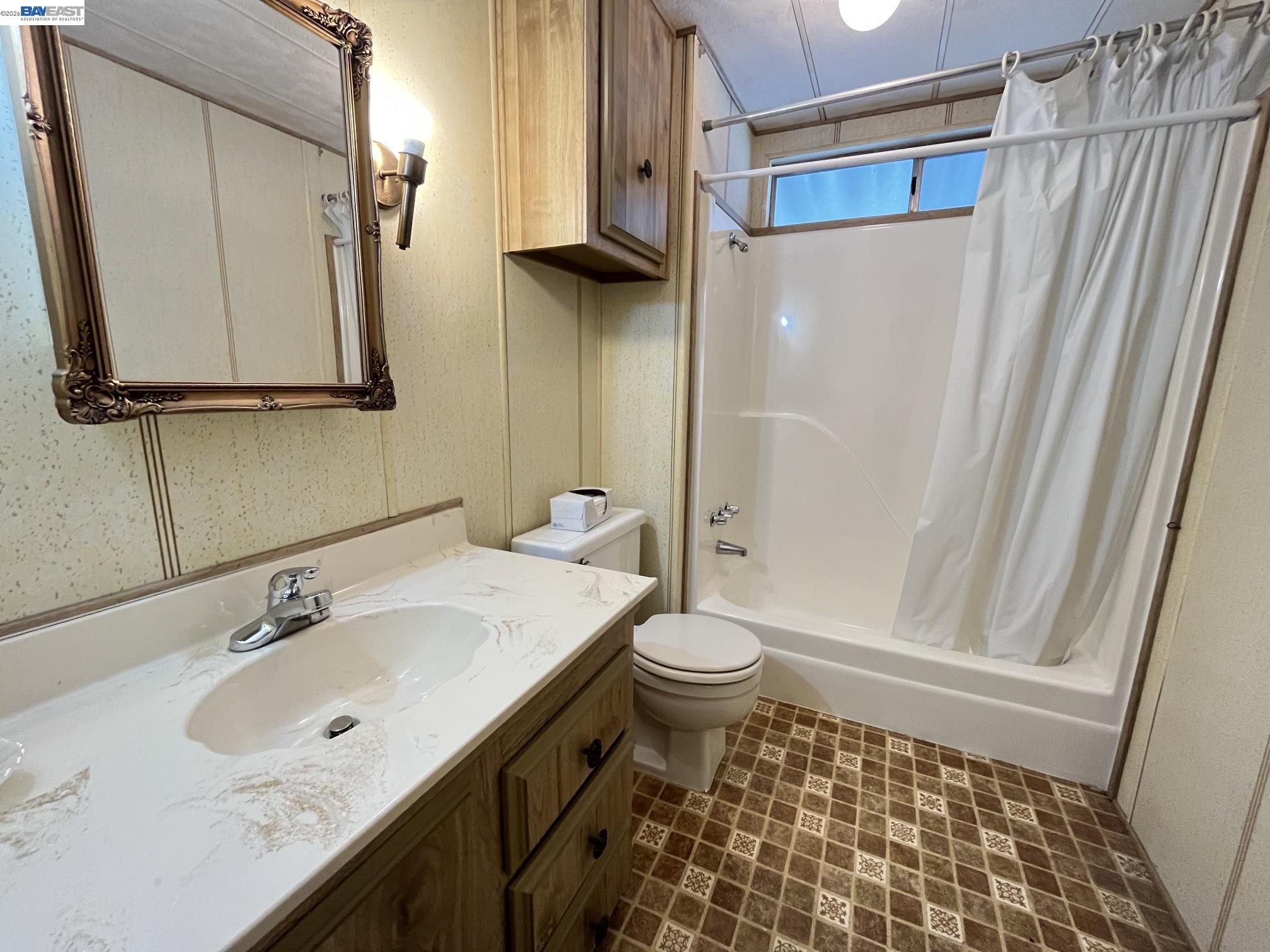 29000 Guildhall Road Hayward, CA 94544 - Photo 16 of 30