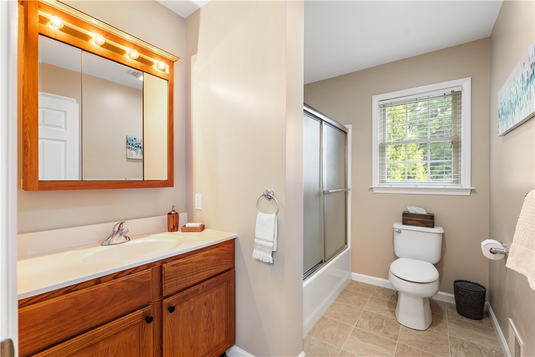 5437 West Lake Road Geneseo, NY 14454 - Photo 29 of 42 Bath for bedrooms 3 and 4