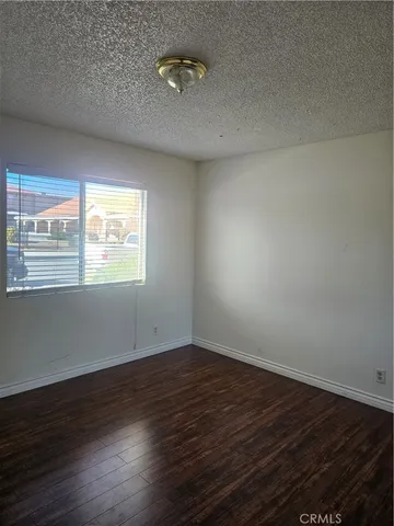 $2,300 | 38000 17th Street East, Unit 16, Palmdale, CA 93550