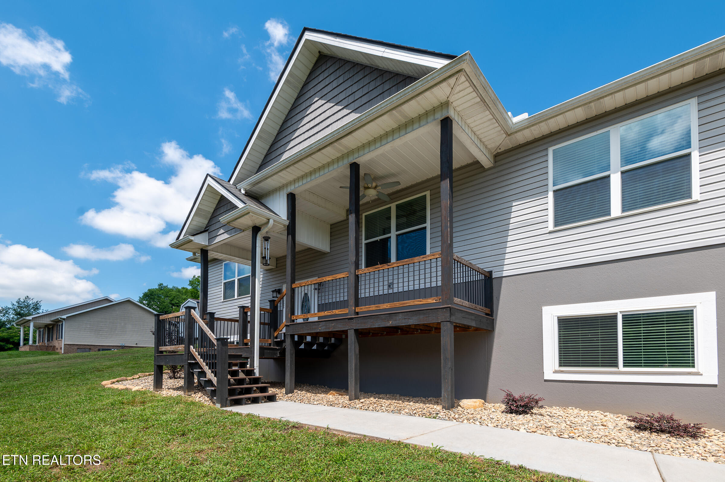7090 Loudon Ridge Road Lenoir City, TN 37771 - Photo 3 of 28 JBP_LoudonRidge7090_2400px-24