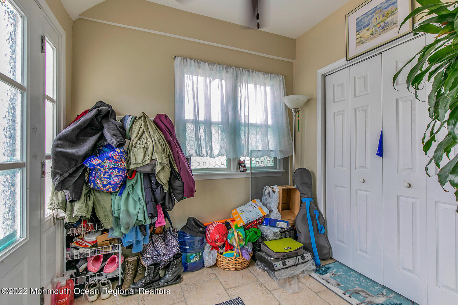 2314 Oak Tree Road Point Pleasant, NJ 08742 - Photo 15 of 17 a view of kids room with toys