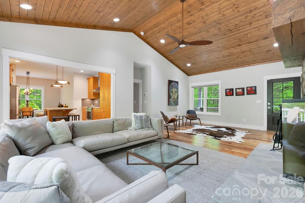 131 Bear Trace Road Brevard, NC 28712 - Photo 8 of 48 Gallery Image 8