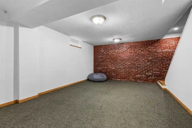 $175,000 | 6326 1st Street, Loves Park, IL 61111