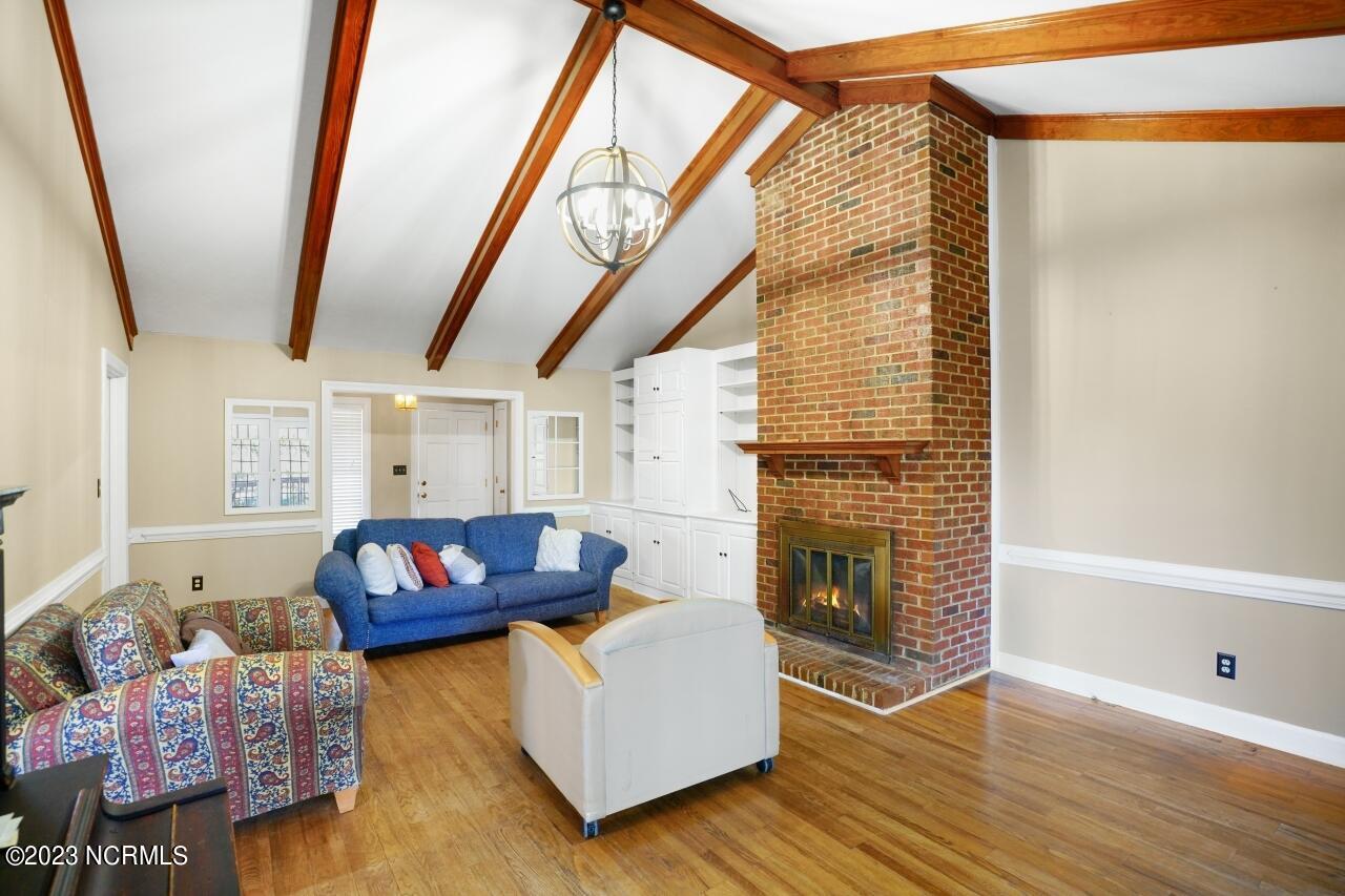 2703 Ridge Road Northwest Wilson, NC 27896 - Photo 6 of 33 Great Room 2