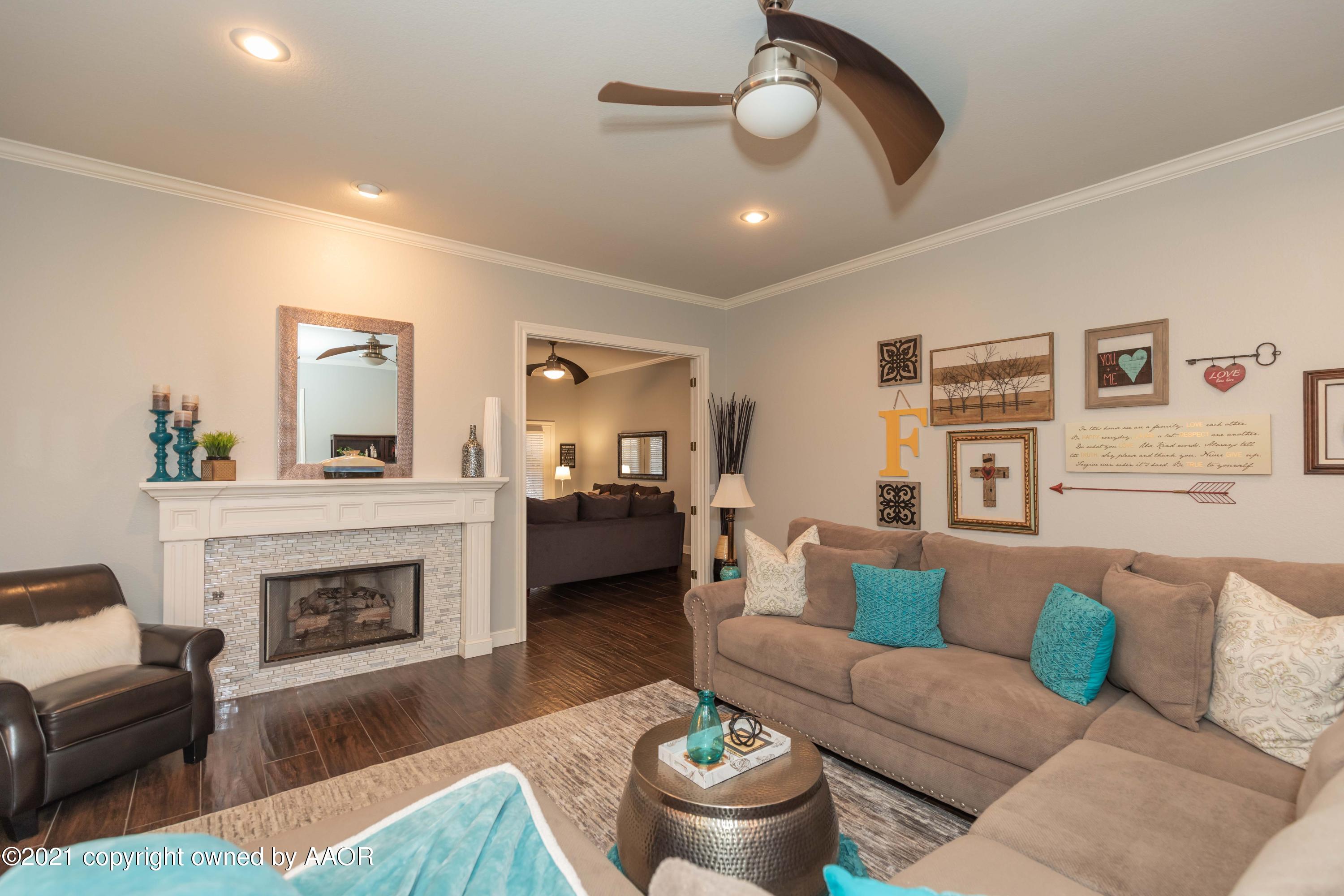 7507 Bayswater Road Amarillo, TX 79119 - Photo 9 of 55 LIVING ROOM VIEW 4