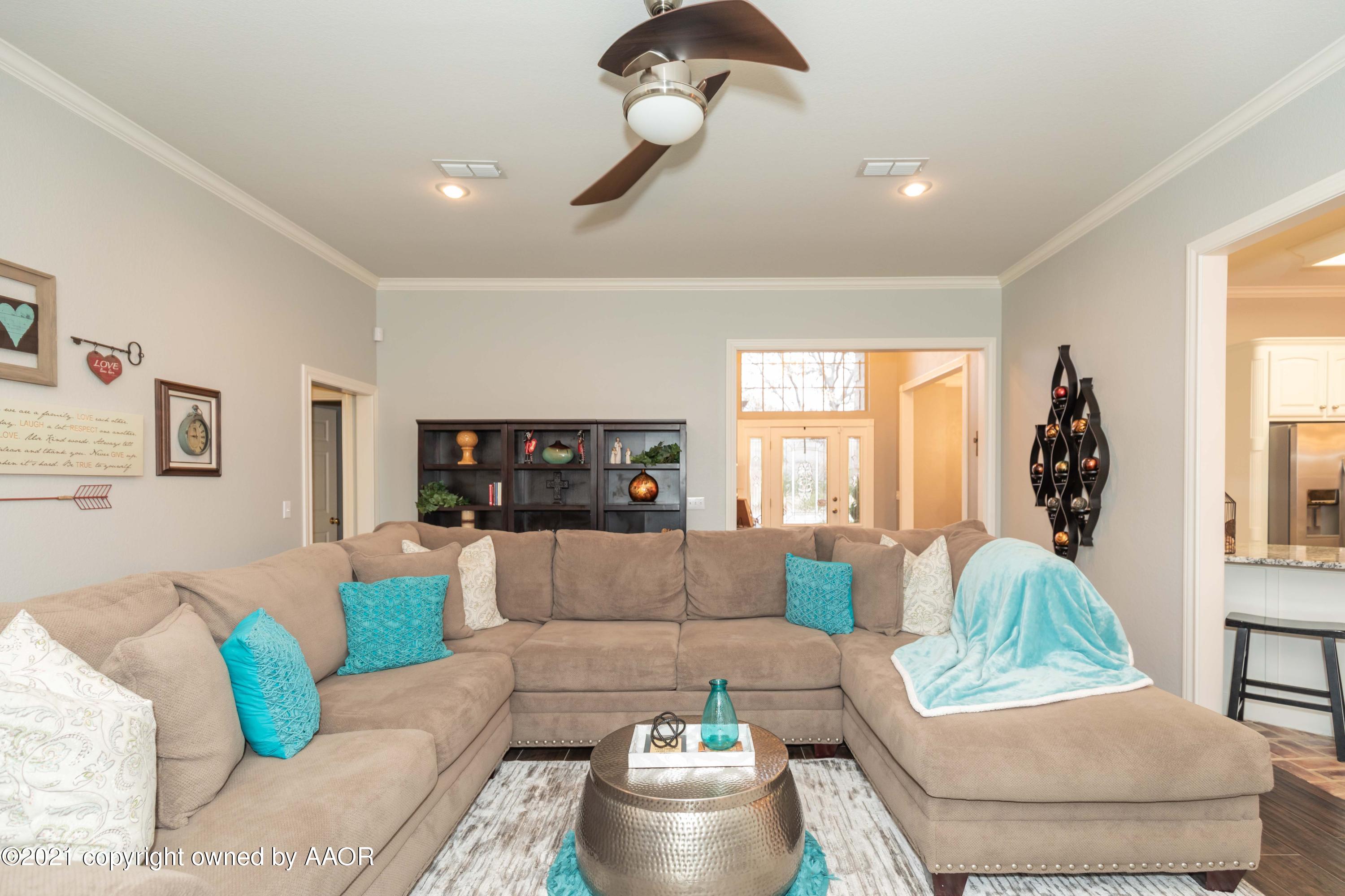 7507 Bayswater Road Amarillo, TX 79119 - Photo 10 of 55 LIVING ROOM VIEW 5