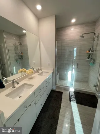 $3,900 | 1761 Old Meadow Road, Unit 212, McLean, VA 22102