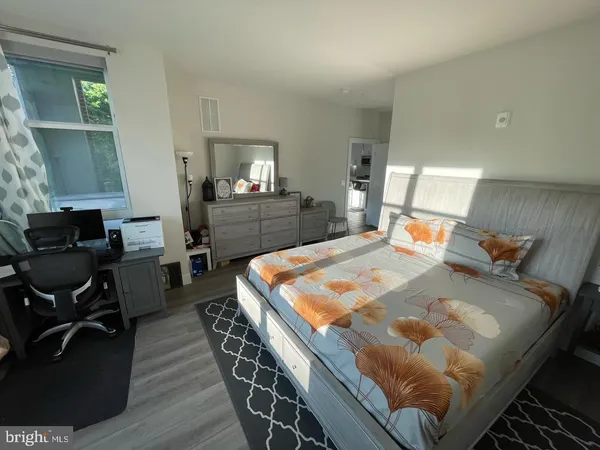 $3,900 | 1761 Old Meadow Road, Unit 212, McLean, VA 22102