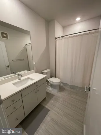 $3,900 | 1761 Old Meadow Road, Unit 212, McLean, VA 22102