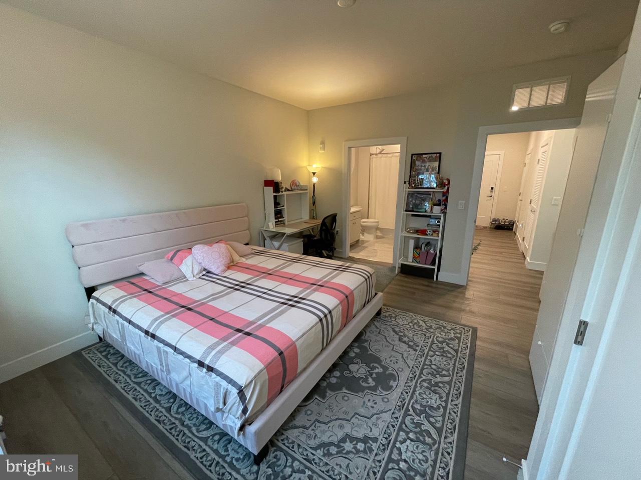 1761 Old Meadow Road, Unit 212 McLean, VA 22102 - Photo 15 of 18