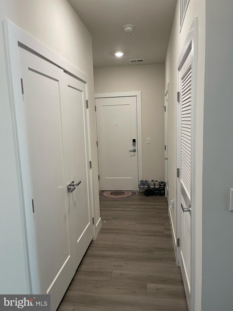 1761 Old Meadow Road, Unit 212 McLean, VA 22102 - Photo 9 of 18