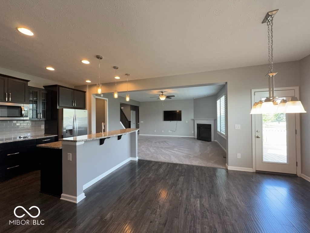 15538 Garrano Lane Fishers, IN 46040 - Photo 11 of 57