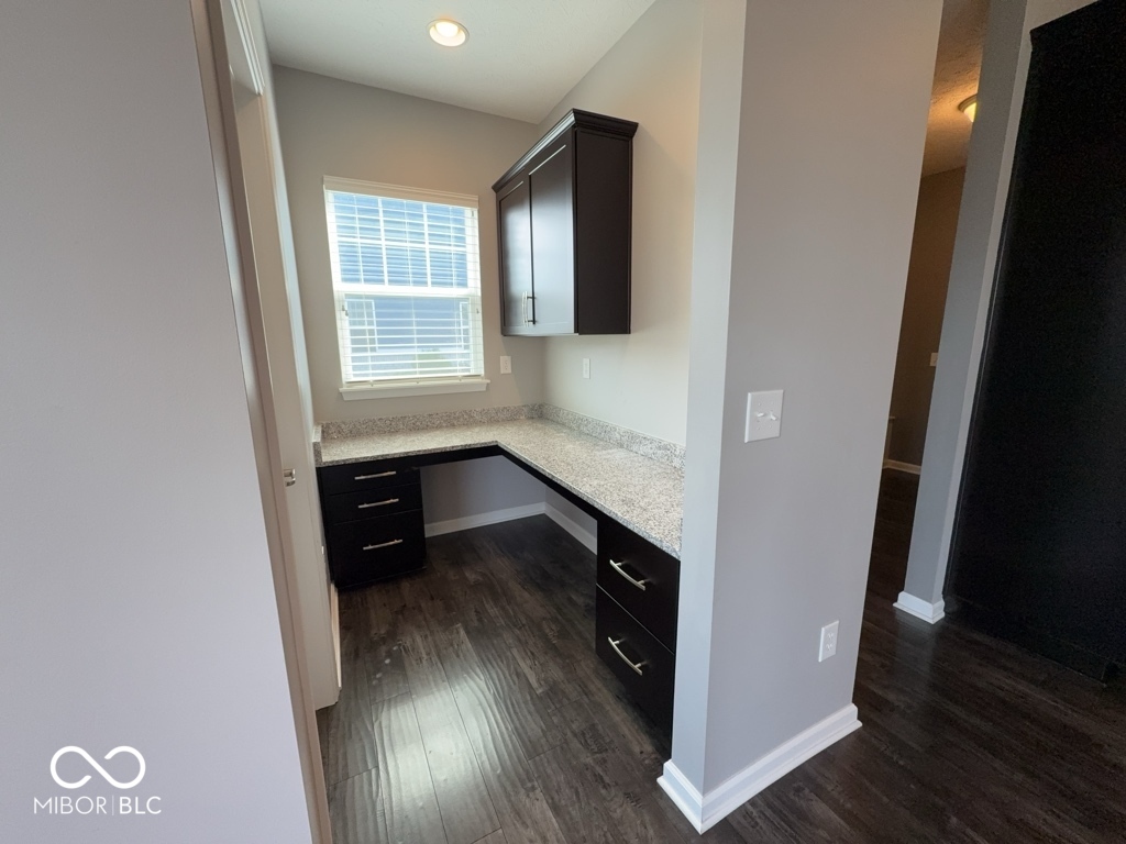 15538 Garrano Lane Fishers, IN 46040 - Photo 13 of 57