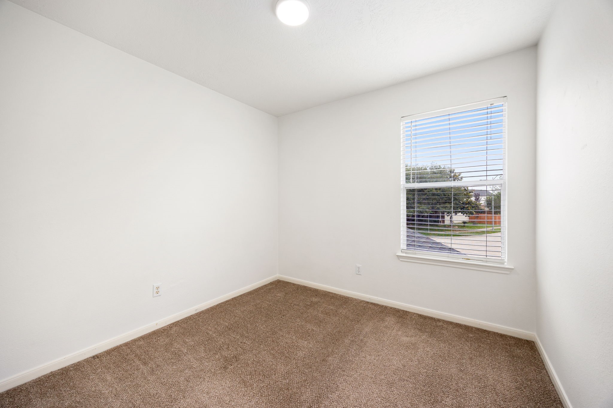 1930 Emerald Pathway Drive Spring, TX 77388 - Photo 23 of 38