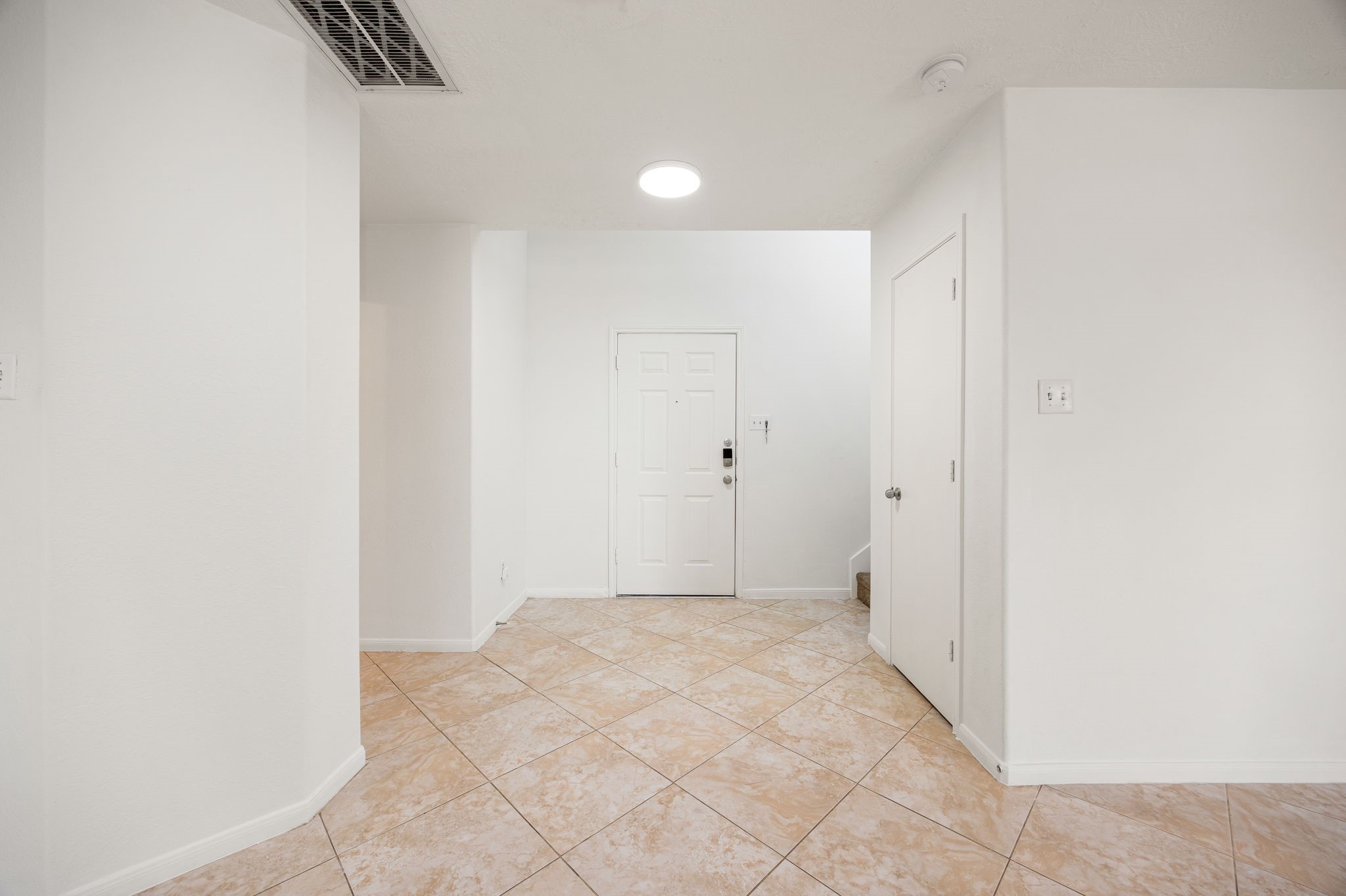 1930 Emerald Pathway Drive Spring, TX 77388 - Photo 5 of 38