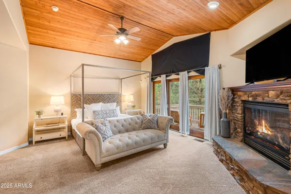 $1,750,000 | 1018 North Amberwood Street, Flagstaff, AZ 86004
