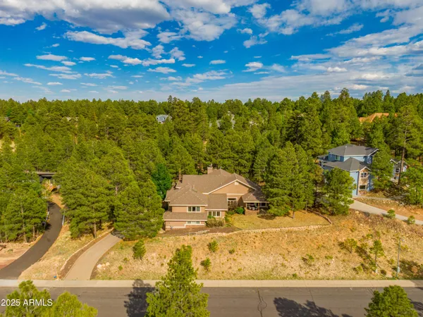 $1,750,000 | 1018 North Amberwood Street, Flagstaff, AZ 86004