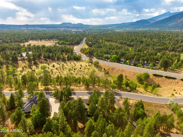 $1,750,000 | 1018 North Amberwood Street, Flagstaff, AZ 86004