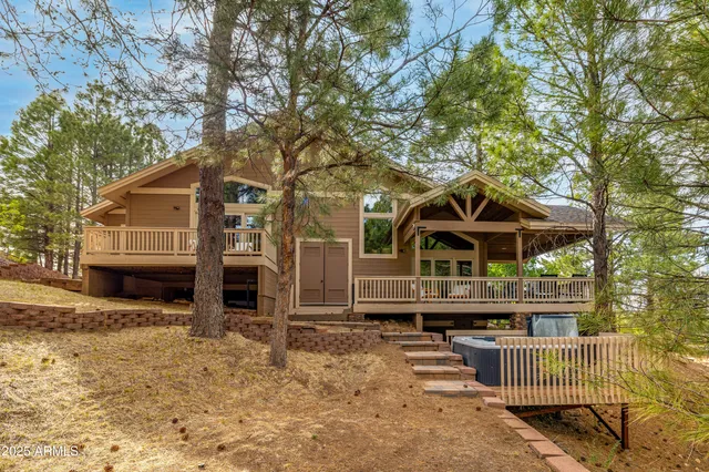 $1,750,000 | 1018 North Amberwood Street, Flagstaff, AZ 86004