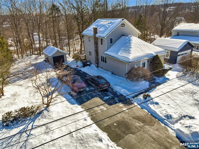 $660,000 | 20 Center Street, Butler, NJ 07405