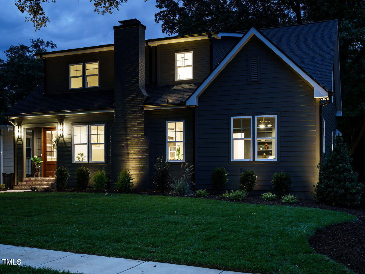 1804 Bickett Boulevard Raleigh, NC 27608 - Photo 56 of 56 006-1280x960-corner-view-twilight