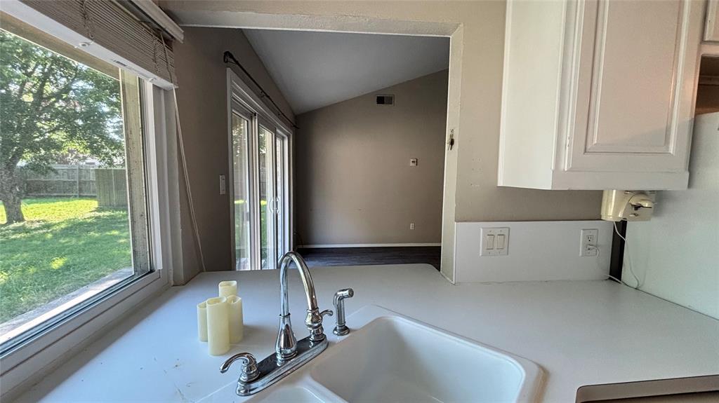 1117 High Point Road Arlington, TX 76015 - Photo 15 of 24